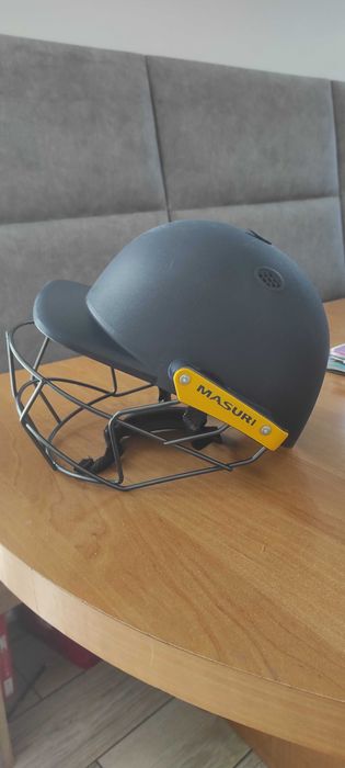 Masuri, Crikiet, kask do krykieta,  helmet cricket