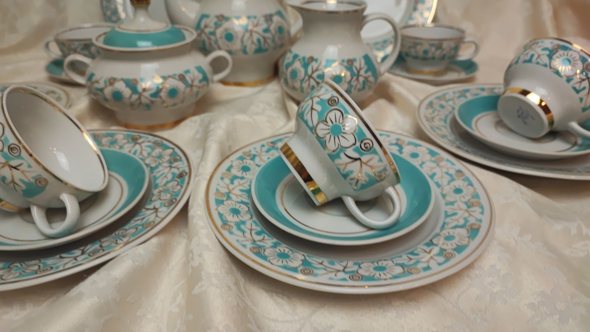 Serwis kawowy z deserowymi talerzykami Vintage Porcelana ZSRR 1970 lat