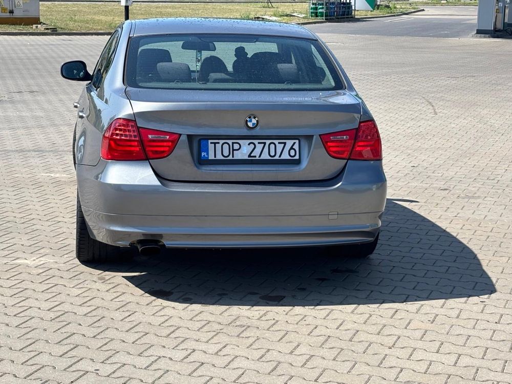 BMW e90 2010 rok polift