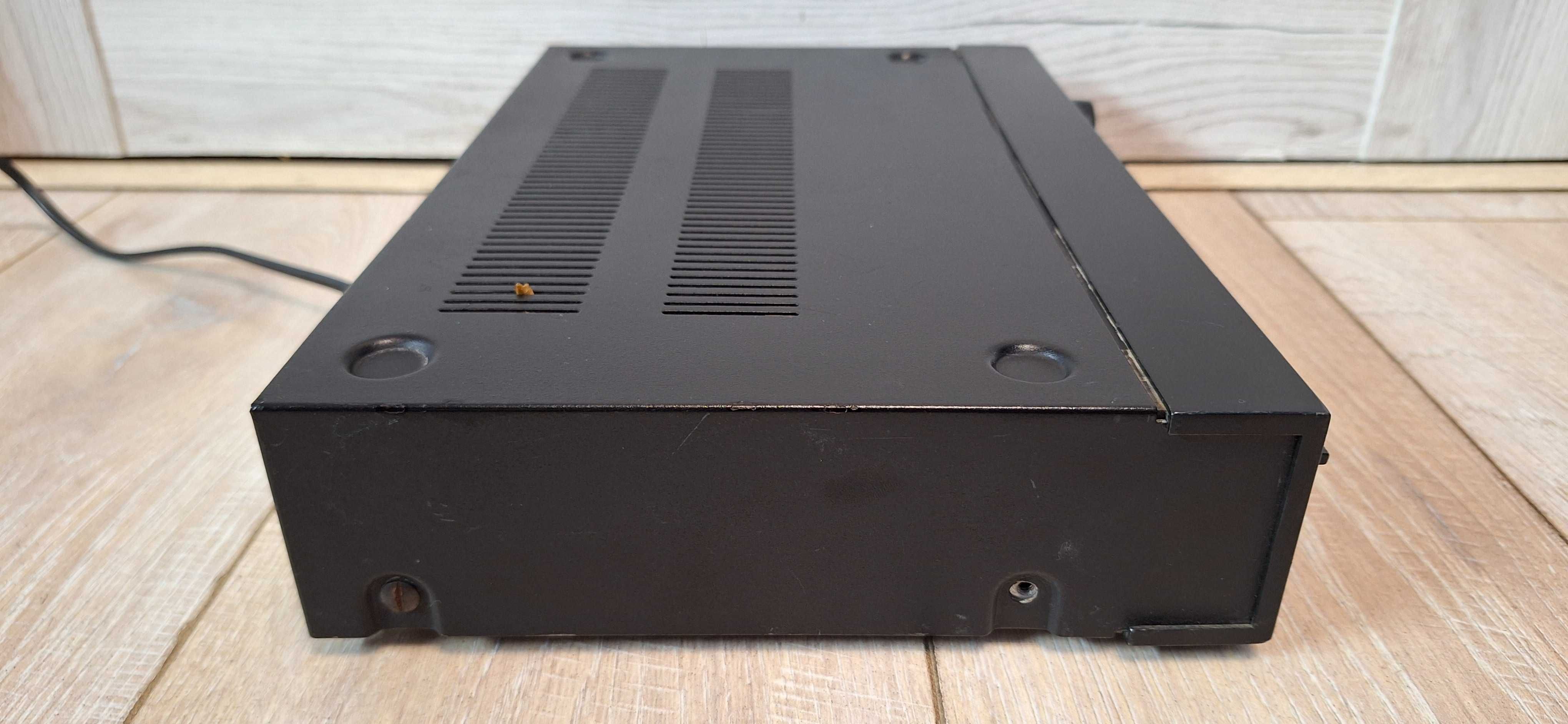 Amplituner Unitra R 8040 Czarny ! BDB STAN 100 % SPRAWNY ! OKAZJA !