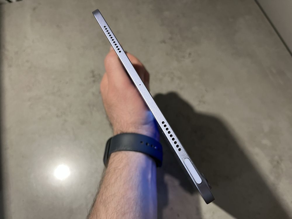  Apple iPad Air 5 10.9 2022 64Gb Wi-Fi Purple