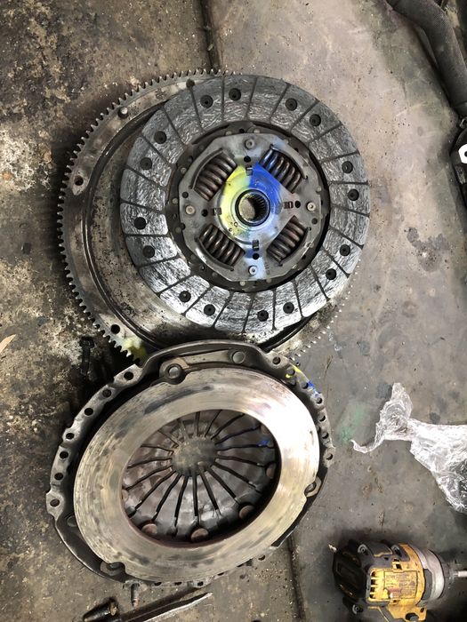 Щеплення одномасове 1.9 ТДі VW Golf 4 Bora Skoda Octavia махових диск