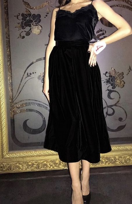 Юбка оксамитова Andre tan