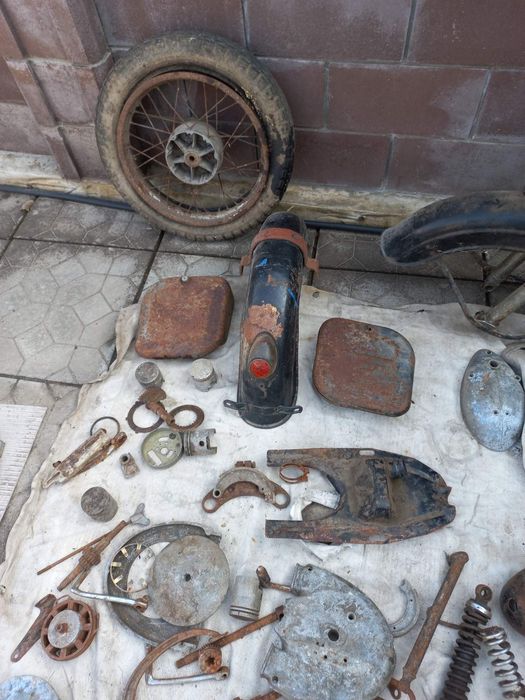 Продам колесо на мотоцикл Иж49, 56