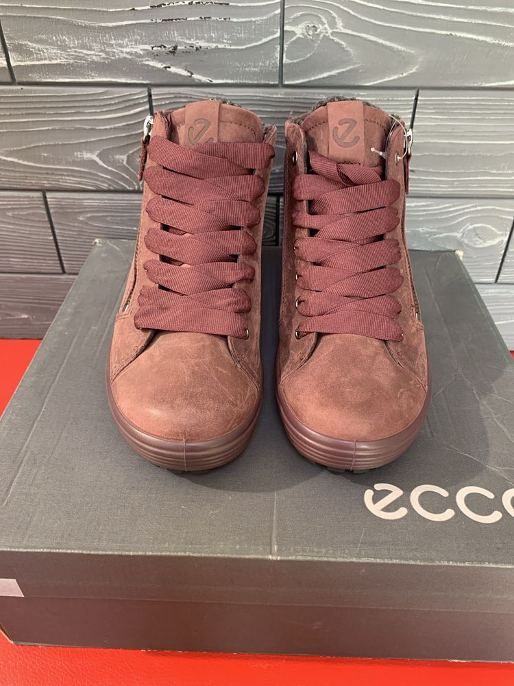 Ecco Жіночі зимові черевики низькі з Gore-Tex 37