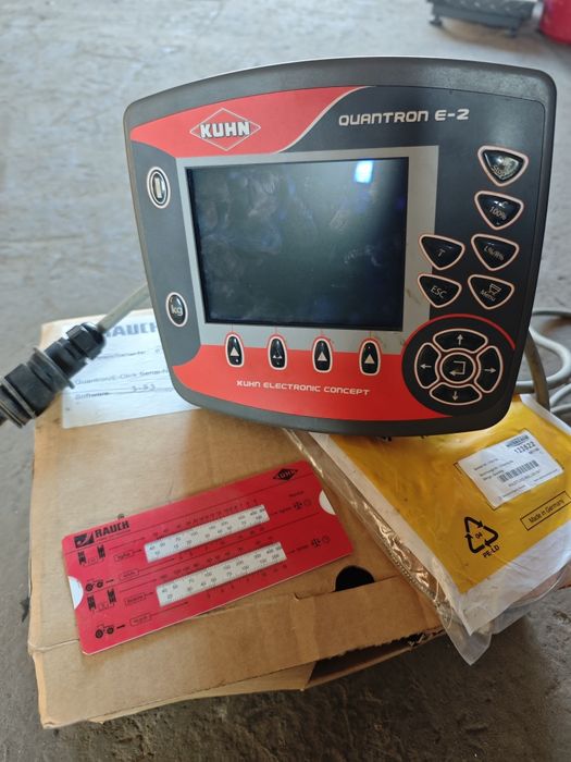 Rozsiewacz nawozu Rauch Kuhn Axis 40.1W nie  MDS 30.1w