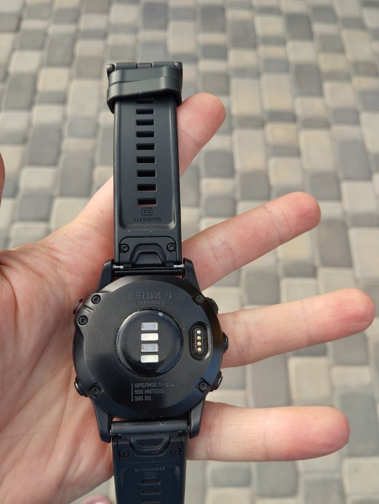 Годинник Garmin Fenix 6 Sapphire