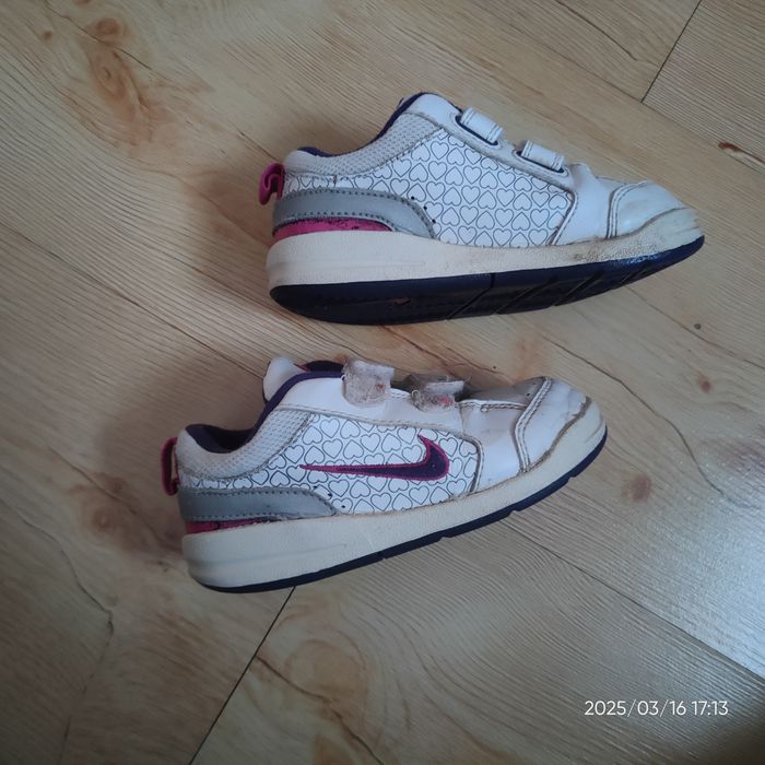 Adidasy Nike rozm. 24