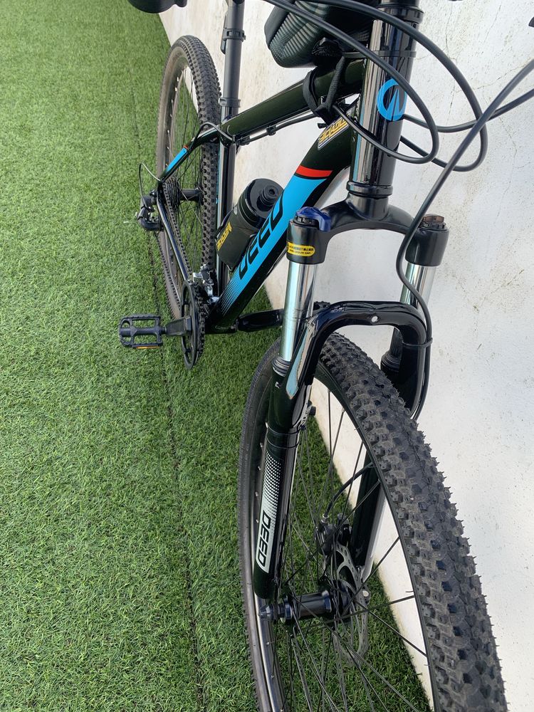 Vendo / Troco Bicicleta Deed hoop 29