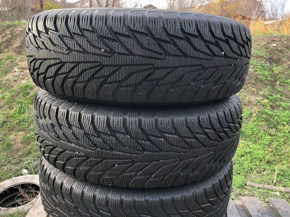 666 245 70 R16 комплект зимних шин