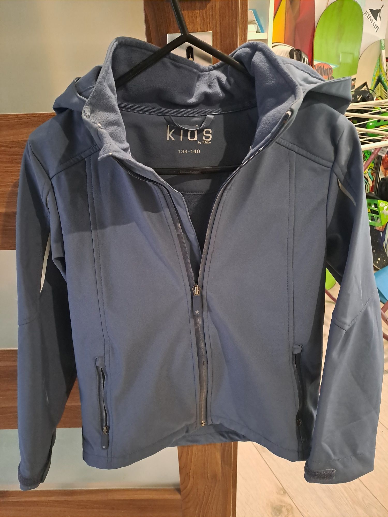 Kurtka dziecięca softshell roz. 134-140