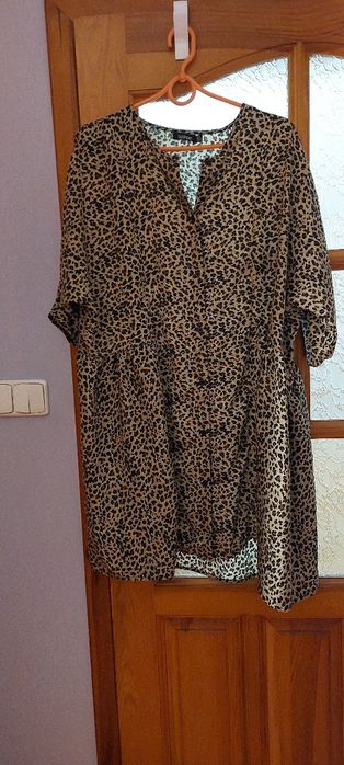 Sukienka boohoo panterka L/XL