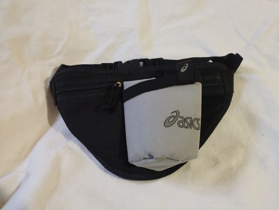 сумка спортивна бананка ASICS