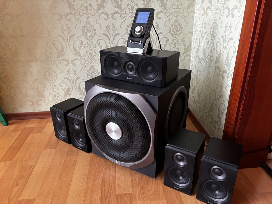 Edifier S550 Аудіо система 5.1, cабвуфер та 5 колонок