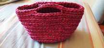Bolsa artesanal feito em trapilho