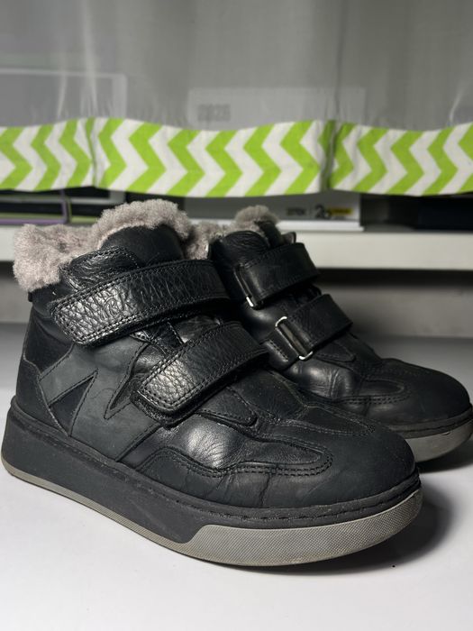 Зимове взуття для хлопчика