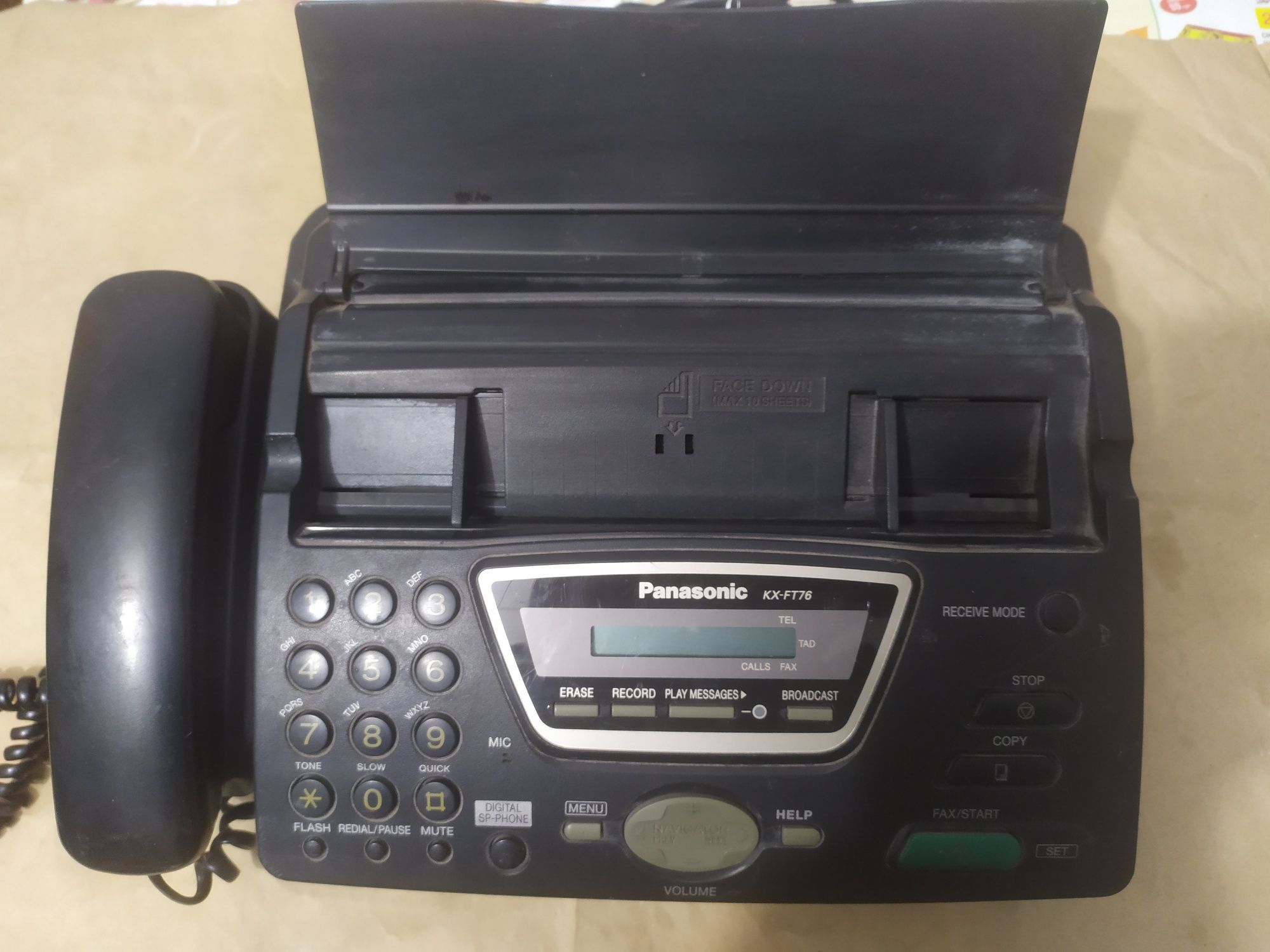 Факс Panasonic KX-FT76