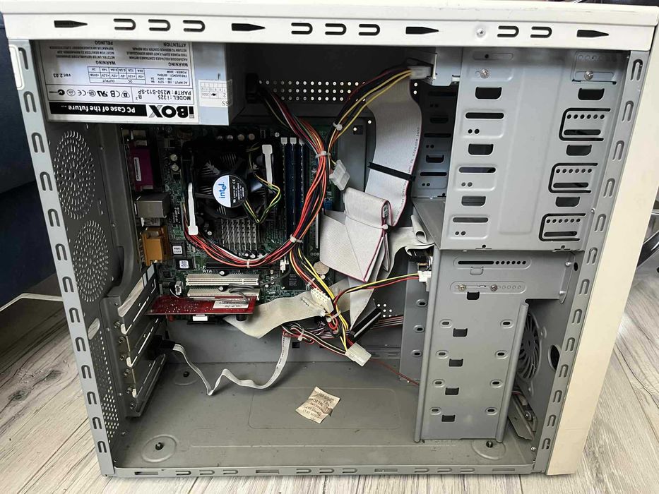 Komputer Retro, Celeron D S478, 1,5GB Ram DDR, RX9250