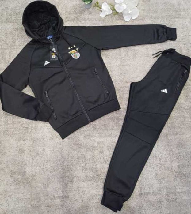 Kispos na compra de 4 kispos oferecemos um fato de treino