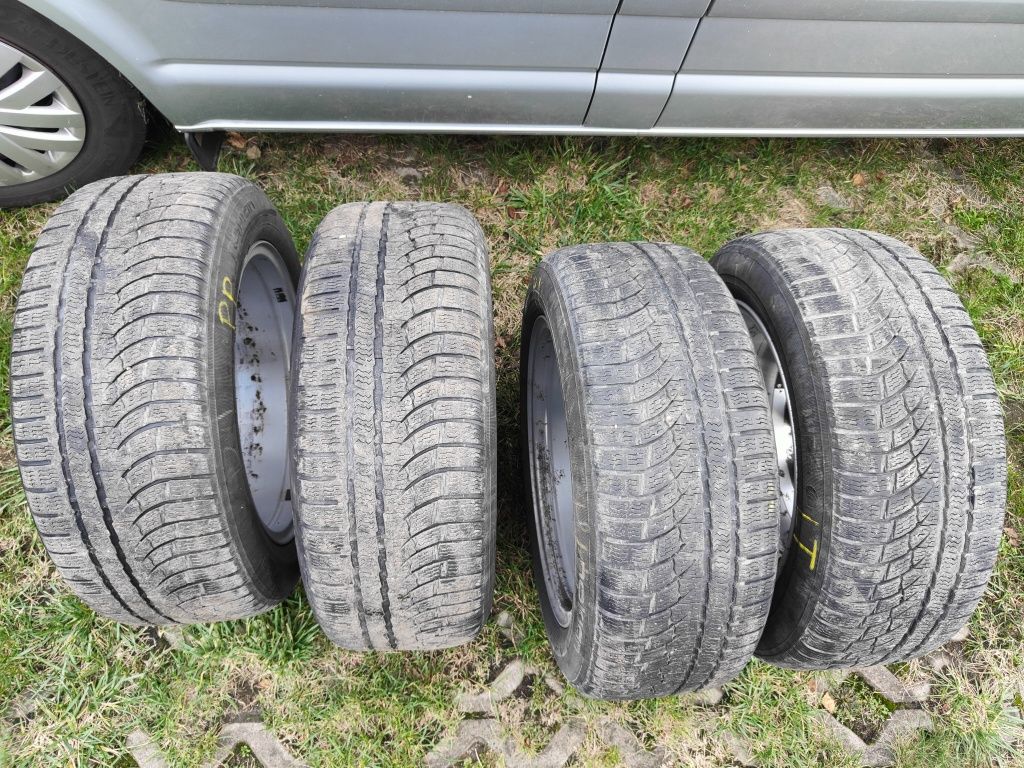 Koła Bmw F10 felgi 8J is30 5x120 Nokian WR A4 225/55r17 zimowe tanie