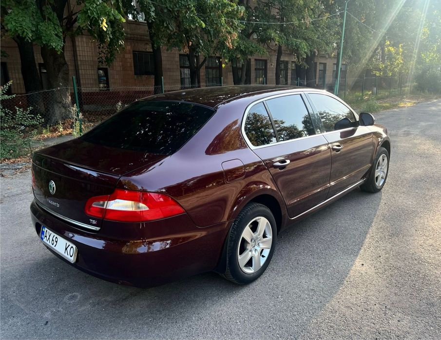 Skoda superb 2  1.8 tsi автомат