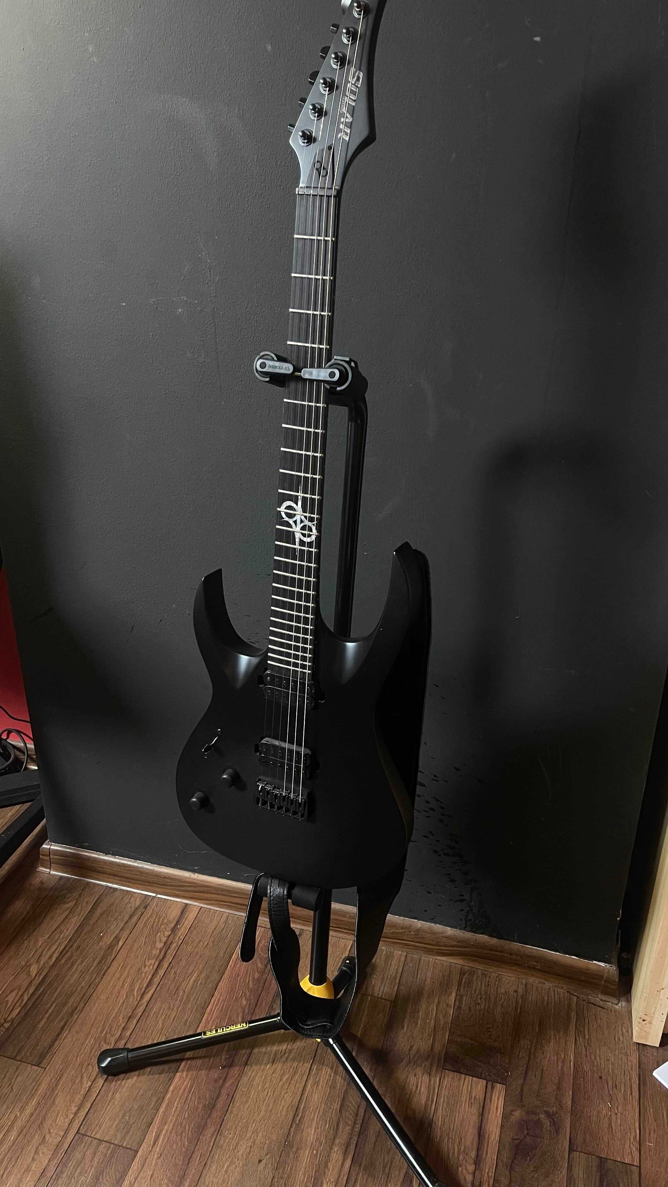 Gitara elektryczna Solar Guitars A2.6C leworęczna z pokrowcem jak nowa