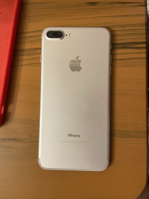 Продам Iphone 7 plus 32 gb silver