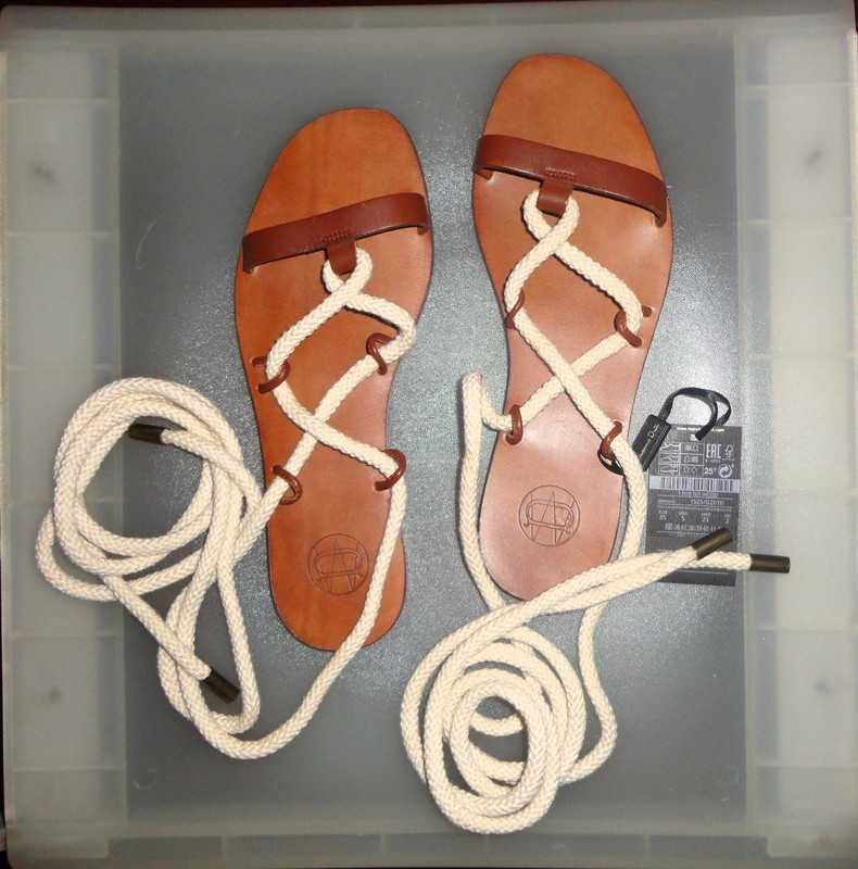 Sandálias couro Massimo Dutti
