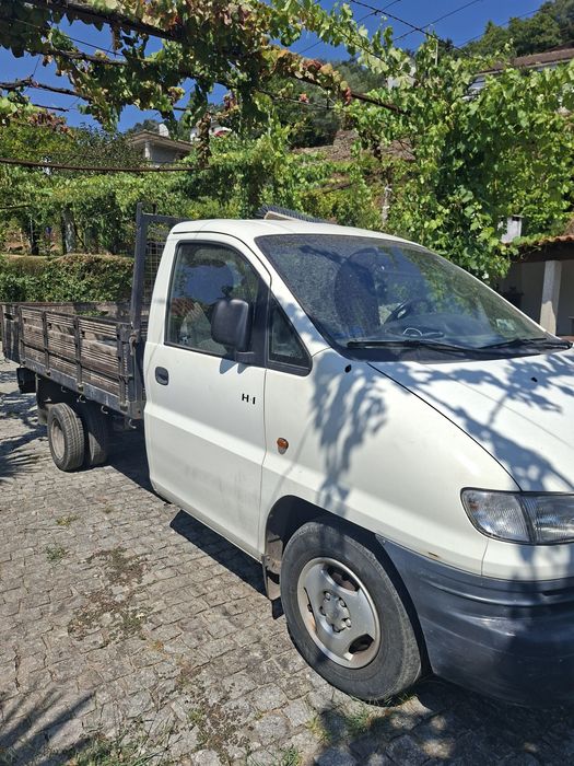 Carrinha impecável
