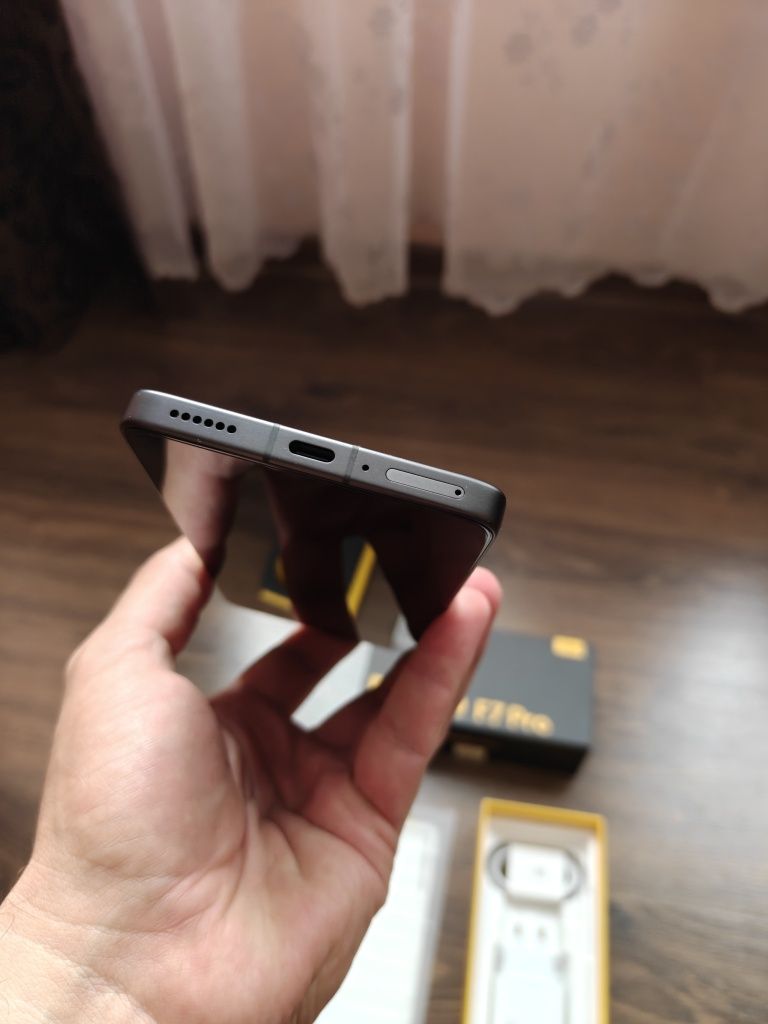 Poco f7 pro 12/512 black