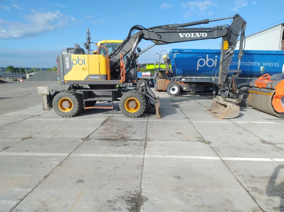 Volvo EWR170  Koparka kołowa VOLVO EWR170, STEELWRIST Tiltrotator X18