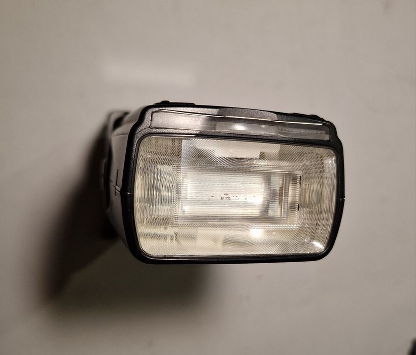 Спалах вспышка Nikon sb910