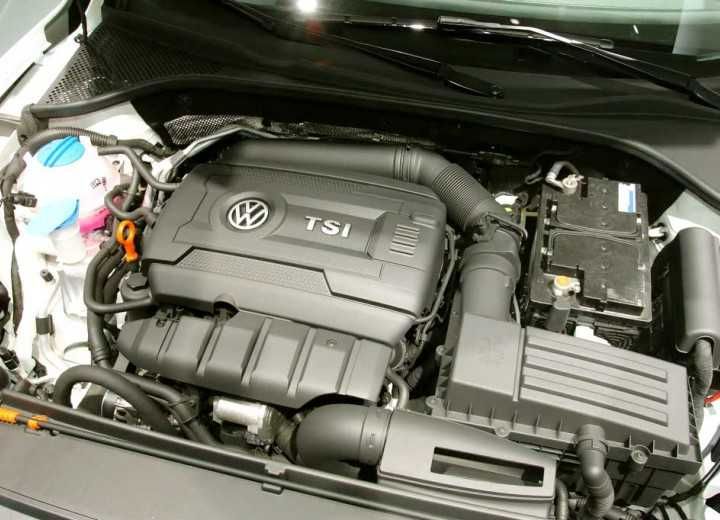 Амортизатор. Разборка Фольцваген пасат б7. Запчасти VW passat b7