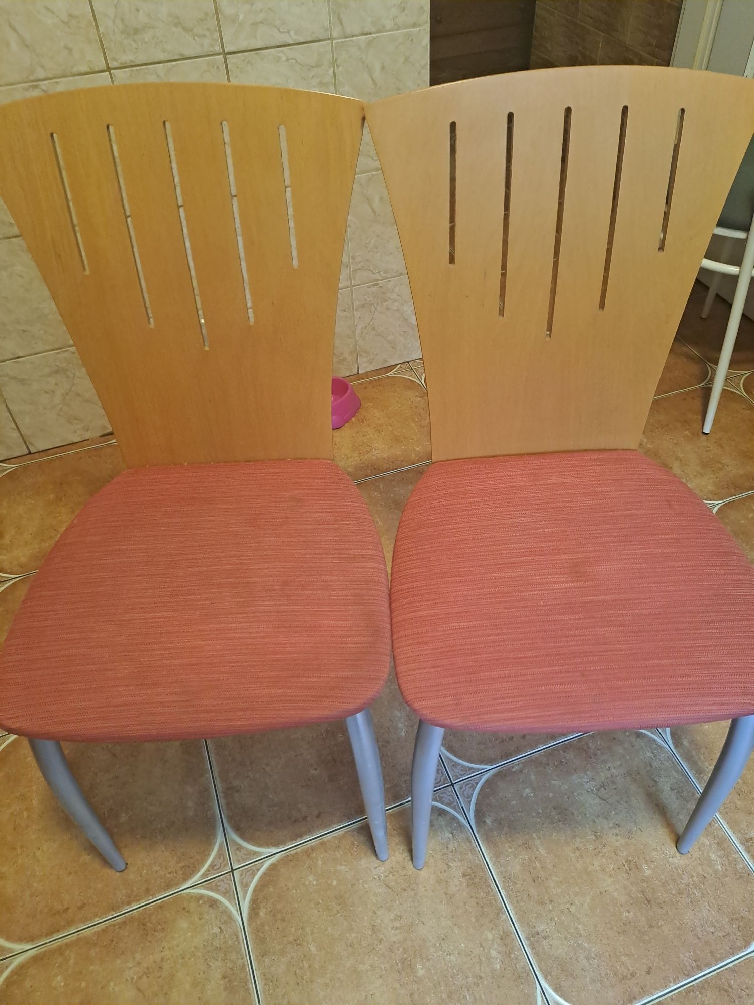 Krzesła meblowe nogi metalowe