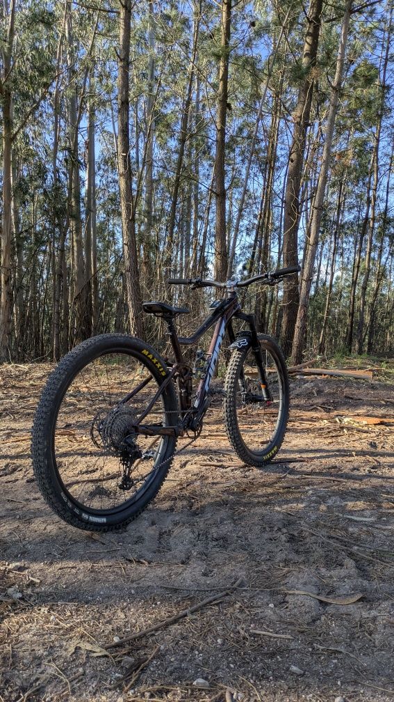 Giant stance 29 M (com upgrades)
