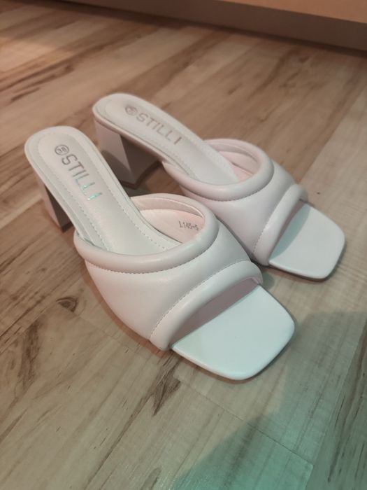 Продам стильні босоніжки 38р