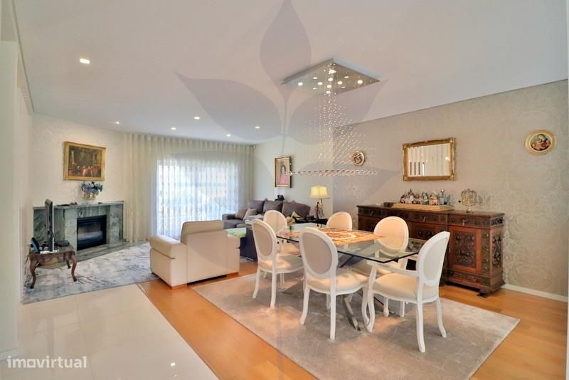 Arrendamento Moradia T3 Mobilada e Equipada - São Victor