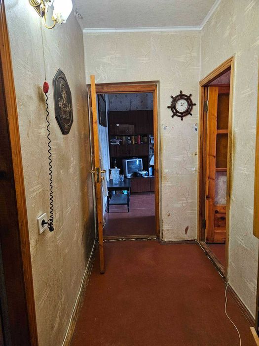 Продажа 2 к. квартира Залютино