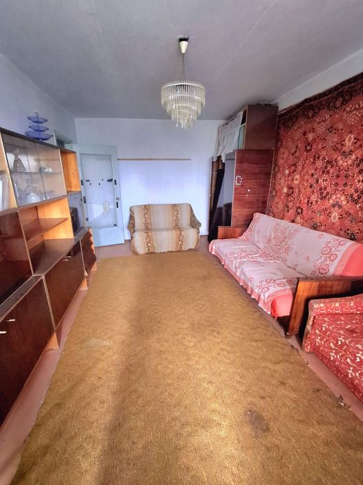 Сдається  з 25 жовтня 1к.кв. вул.Космонавтів 98