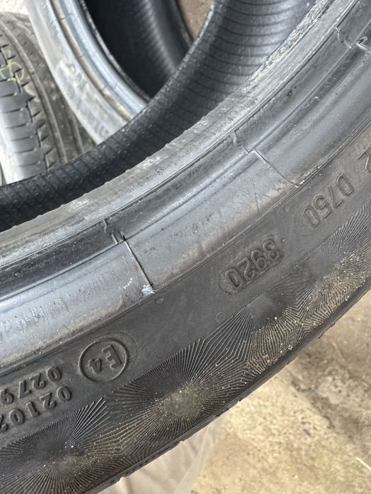 Шини літні Continental 245/45 R19