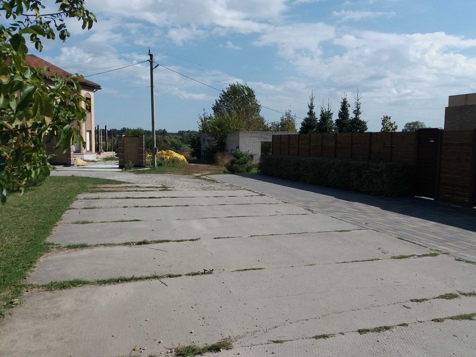 Продам участок в Бабаях 100 соток