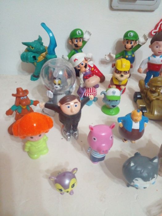 Variados bonecos de marca e outros por apenas 20 Euros
