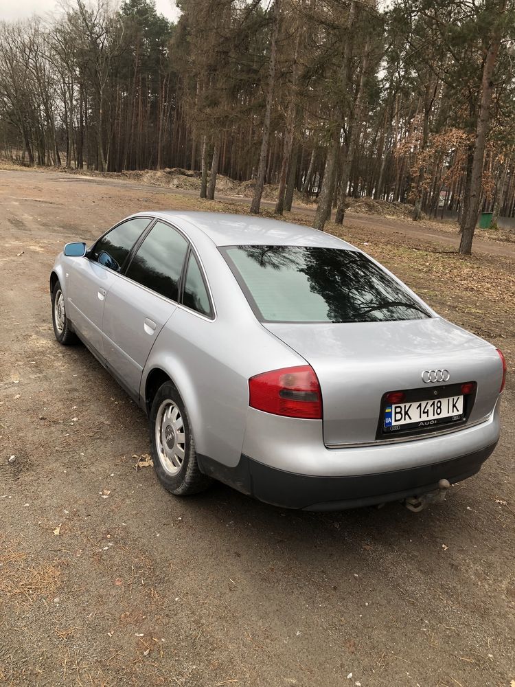 Audi a6 c 5 2,4 benzin