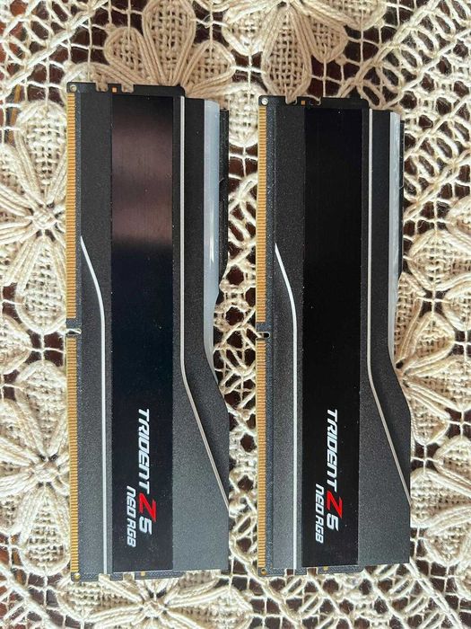 Memória RAM Trident Z5 Neo DDR5 32GB (2x16GB) 6000MHz CL30