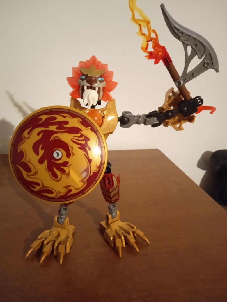 Bionicle lego robot