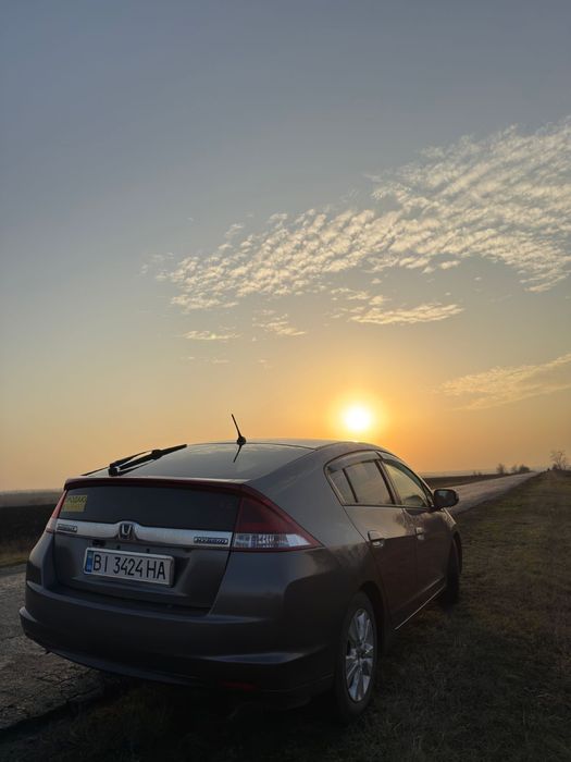 Honda insight гібрид