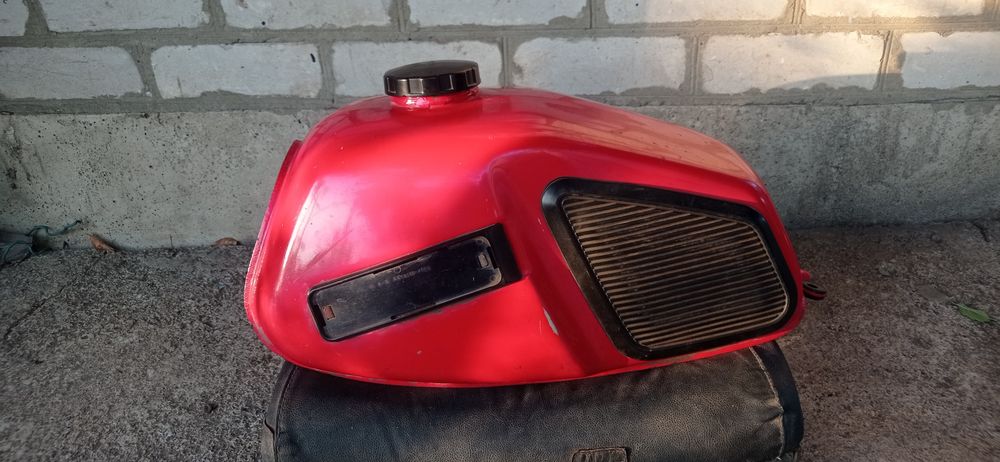 Продам бензобак Иж