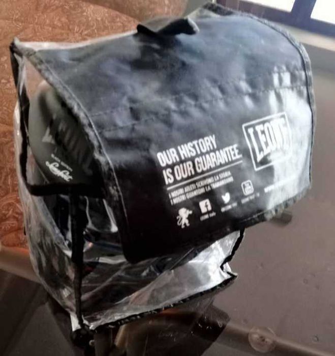 Capacete de protecção artes marciais