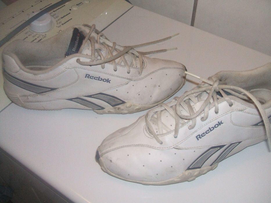 buty skórzane reebok damskie 40. wkładka 26cm sportowe