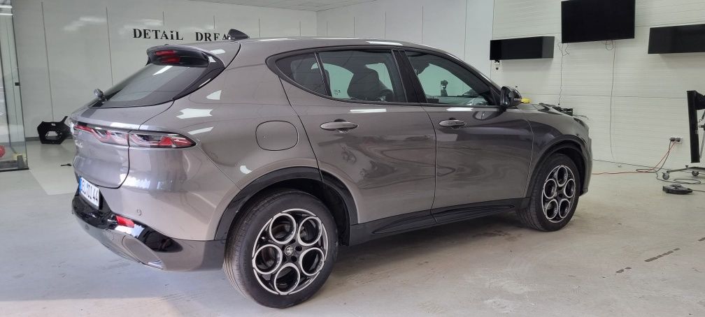 Alfa romeo tonale 1 6 JTD 2024.r 10tyś. Przebiegu